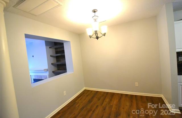 17551 Tuscany Lane Gallery 3