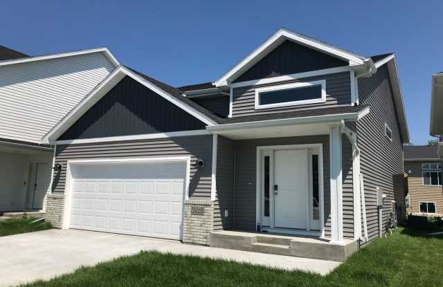 3 Bed 2 Bath Single Family Home photos photos