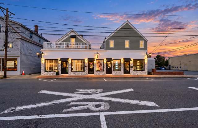 34 Wyman St Gallery 1