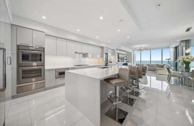 5000 N OCEAN Drive Gallery 4