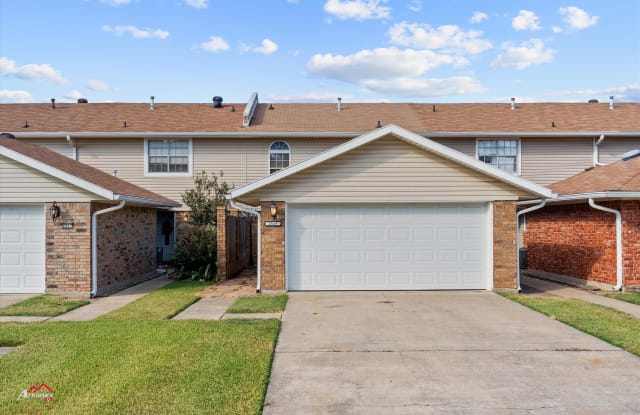 2319 Northside Drive - 2319 Northside Drive, Bossier City, LA 71111