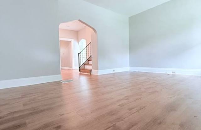 SIMPLIFIED LIVING WITH COMFORT & CONVIENCE photos photos