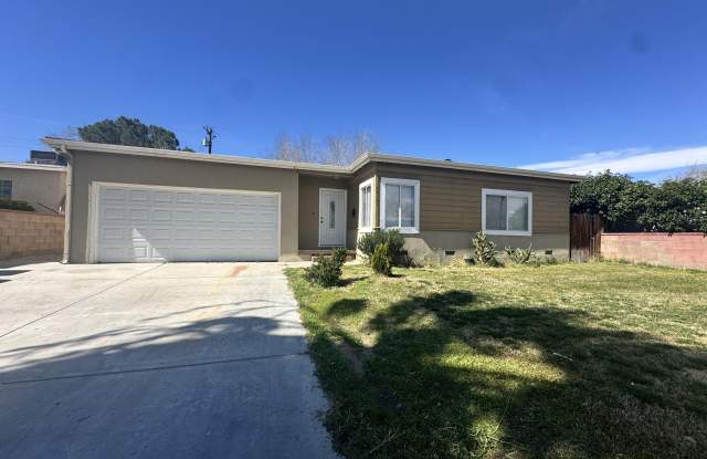 44151 Hardwood Avenue photos photos