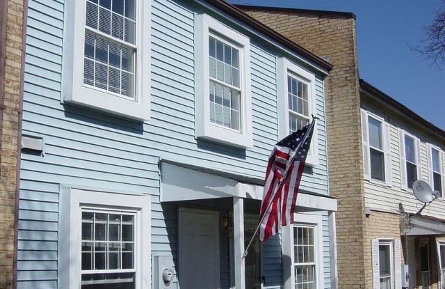101 Adams Dr NE - 101 Adams Drive Northeast, Leesburg, VA 20176