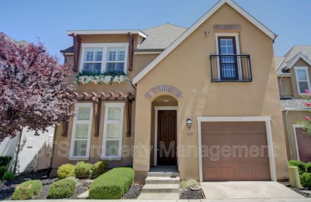 1349 Piper Pl photos photos