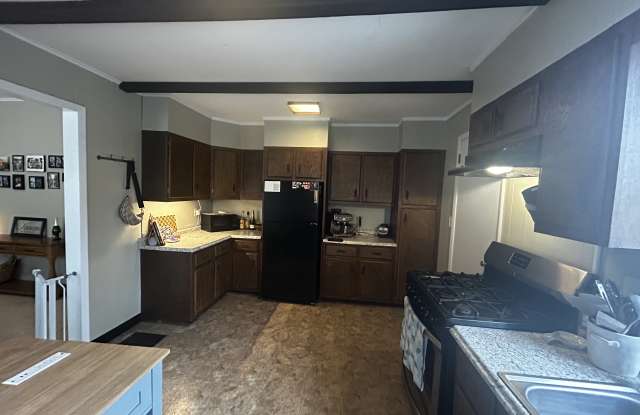 1136 Boyd Street photos photos