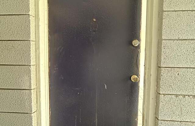 1124 WOODRUFF Avenue Gallery 4
