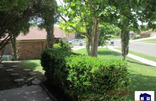 2619 Phyllis Drive photos photos