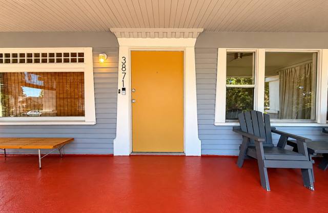 Gated California Craftsman with Private Backyard & 2-Car Parking Near USC! Gallery 3