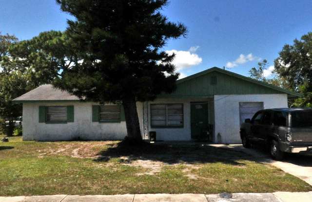 101 Camelot Drive photos photos