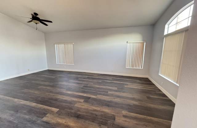 10752 W Bermuda Drive Gallery 3