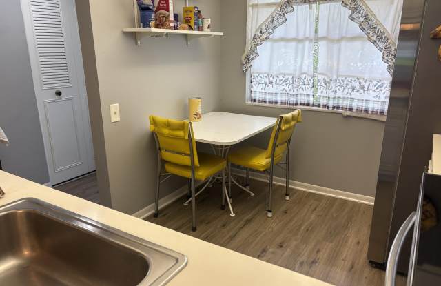 2606 Nassau Bend Gallery 3