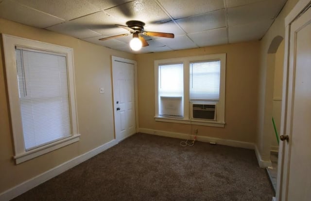 110 W 15th Unit A Street - 110 West 15th Street, North Little Rock, AR 72114