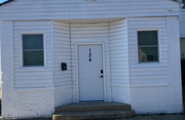 120 N Dunlop St - 120 North Dunlop Street, Petersburg, VA 23803