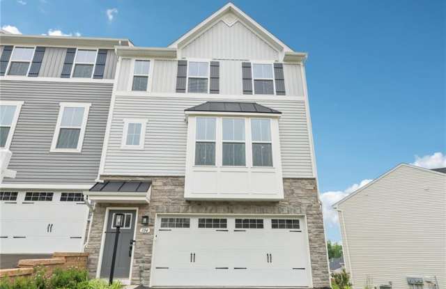 104 Filmore Dr - 104 Filmore Drive, Washington County, PA 15317