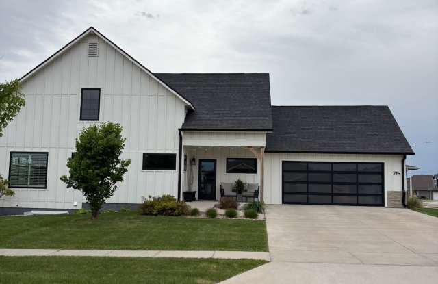 715 East El Dorado Drive photos photos