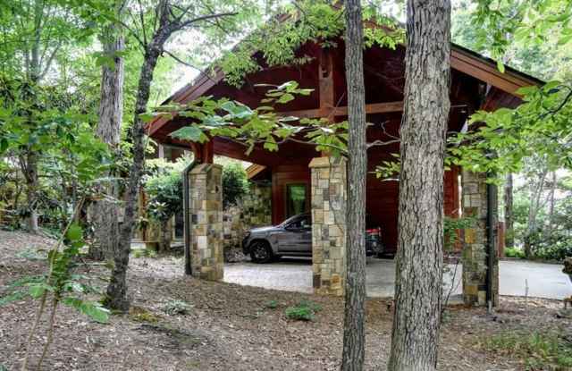 8825 FORD Lane Gallery 3