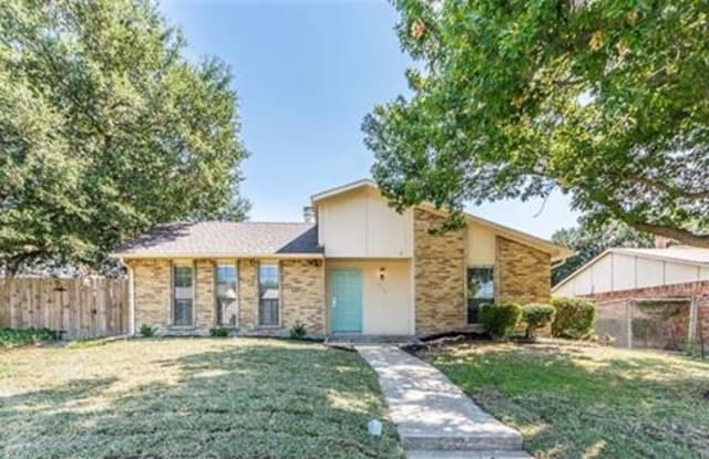 716 Via Del Sur - 716 via Del Sur, Mesquite, TX 75150