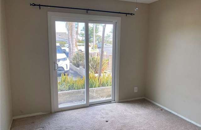 22211 Malibu Ln Gallery 3