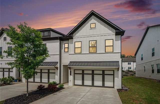 4657 Cypress Landing Way Gallery 2