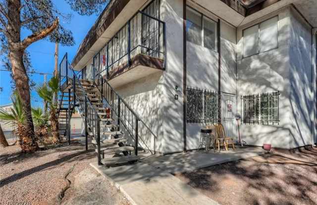 4364 Tara Avenue photos photos