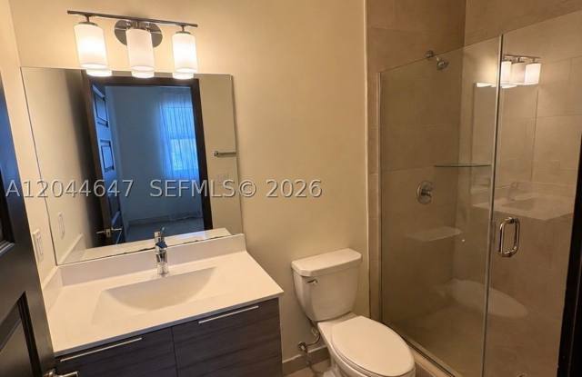 15668 NW 91st Ct Gallery 3