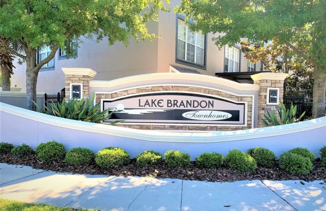 2542 Middleton Grove Dr - 2542 Middleton Grove Drive, Brandon, FL 33511