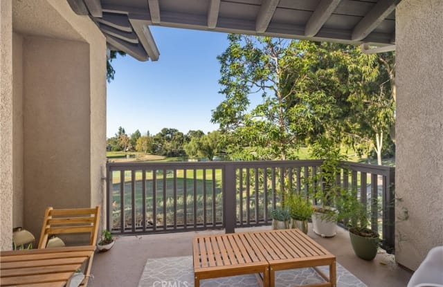 20 Via Solaz - 20 Vía Solaz, Rancho Santa Margarita, CA 92688