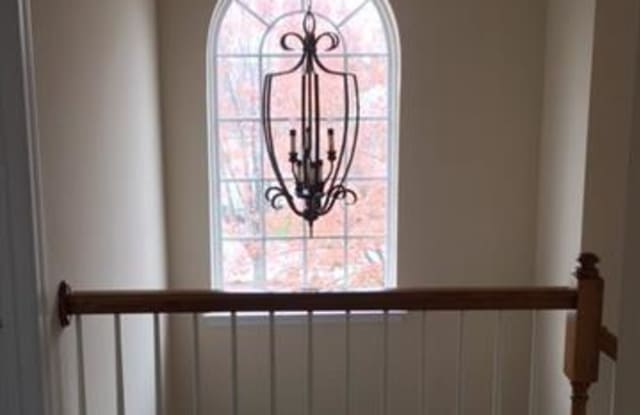 16020 Sunninghill Park Road Gallery 3