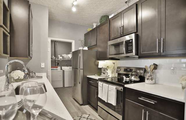 Shadow Ridge Apartments Gallery 4