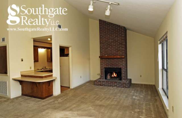 Woodshire Duplexes & Townhomes Gallery 2