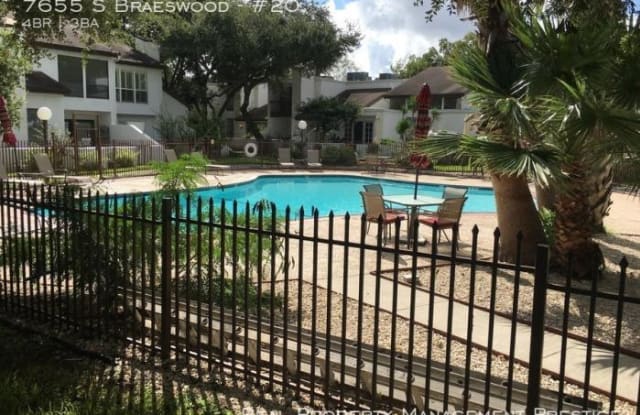 7655 S Braeswood - 7655 South Braeswood Boulevard, Houston, TX 77071