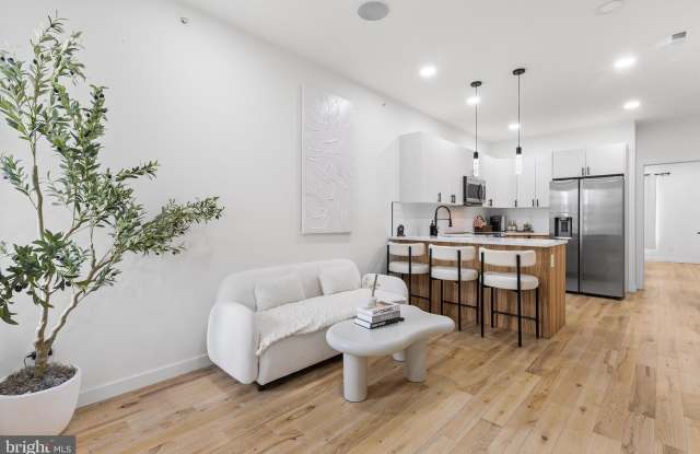 647 N 41ST Street Gallery 3