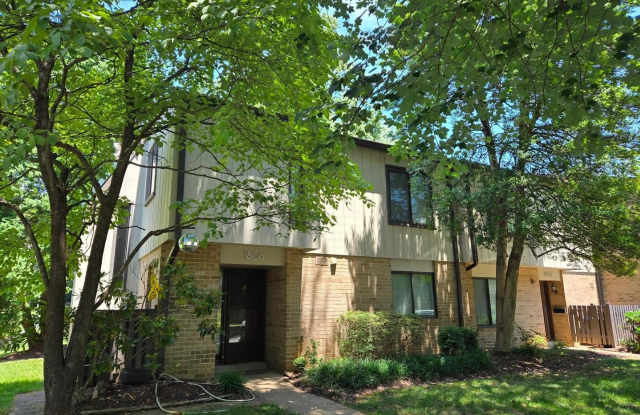 1808 IVY OAK SQ #44 - 1808 Ivy Oak Square, Reston, VA 20190