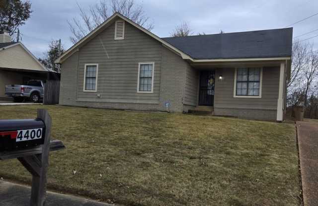 4400 Rosswood Dr photos photos