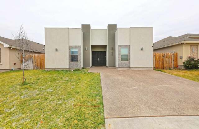 1025 La Muralla St photos photos