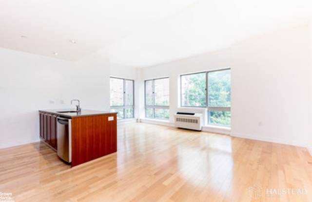3585 Greystone Avenue Gallery 4