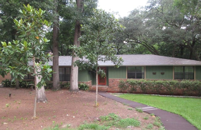 464 Shiloh Drive - 464 Shiloh Drive, Brent, FL 32503