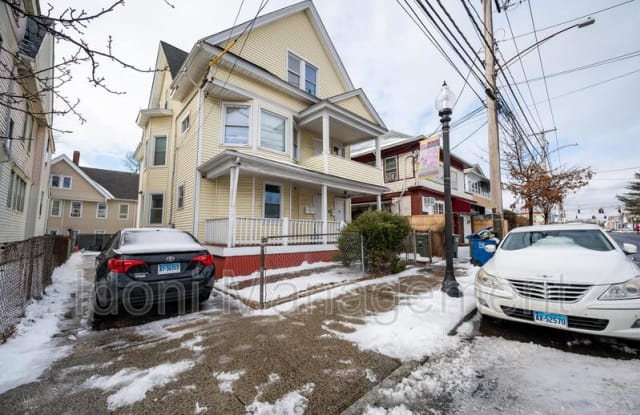 1643 E Main st 1st fl - 1643 East Main Street, Bridgeport, CT 06608