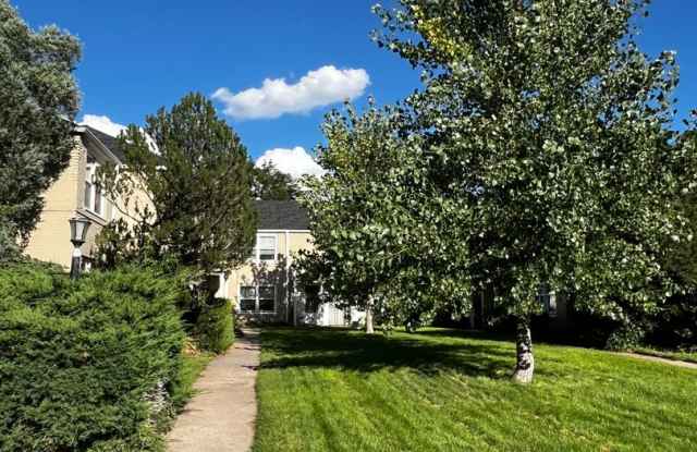 2 BEDROOM 1 BATHROOM TOWNHOME CLOSE TO WARREN AIR FORCE BASE photos photos