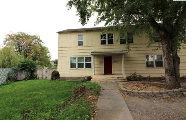 1318 Marshall Avenue photos photos