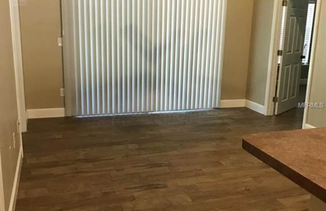 4955 LAMBRIDGE COURT Gallery 4