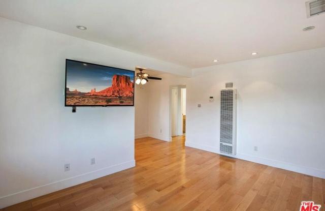119 Paloma Ave photos photos