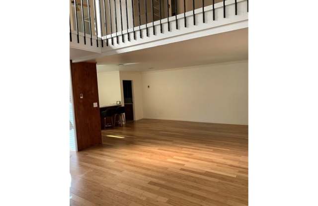 4144 Del Mar Avenue Gallery 4