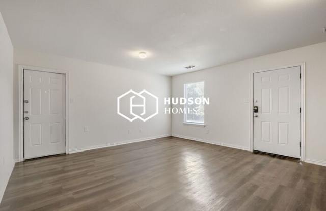 2106 Henry Street Gallery 3