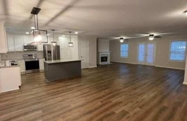 1072 Shelby Lynn Court Gallery 4
