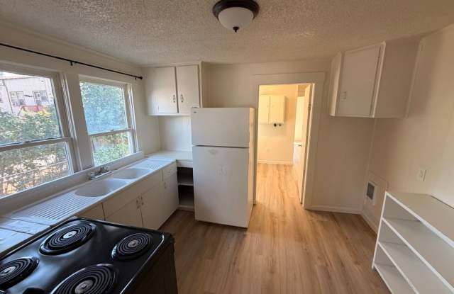 1018 Washington St #2 photos photos
