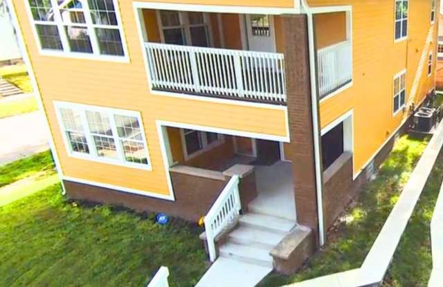 4002 N park Ave Condo A for Rent - 4002 North Park Avenue, Indianapolis, IN 46205