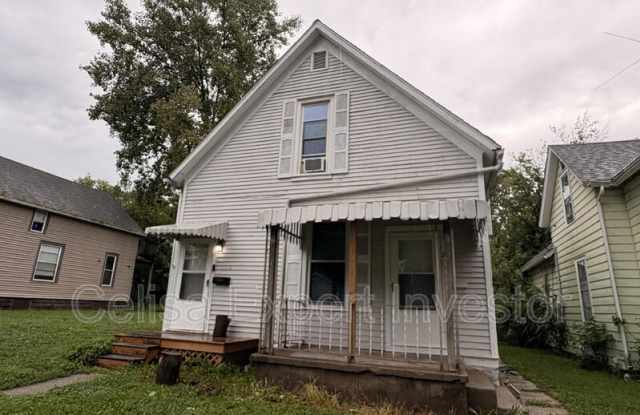 814 Grace Ave photos photos