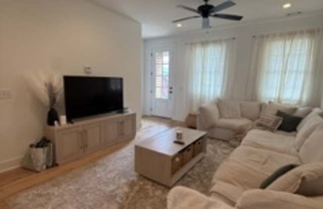 2119 W Parnell Dr. 2 Gallery 3